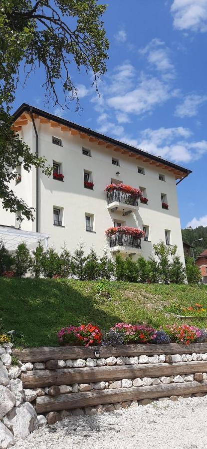 B&B Sognoincadore Domegge di Cadore Luaran gambar